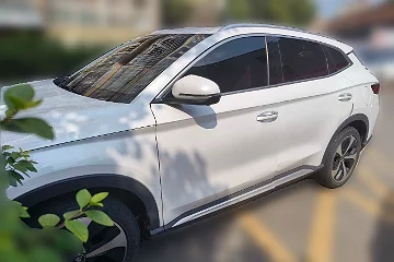 比亚迪宋PLUS 2021款 DM-i 1.5L 两驱旗舰型