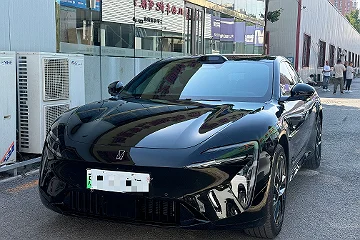 阿维塔06 2025款 纯电版 600km 四驱Ultra