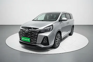 别克GL8 2023款 改款 陆上公务舱 2.0T 豪华型 7座
