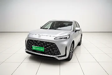 别克GL8 插电混动 2025款 陆尚 1.5T 142km 尊享版